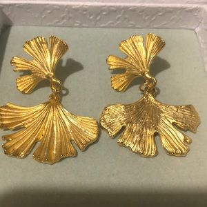 Susan Shaw ginkgo earrings with box and dust bag